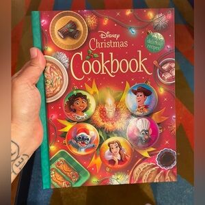 The Disney Christmas Cookbook: 50 Delicious HARDCOVER 2024 by Joy Howard BNWT